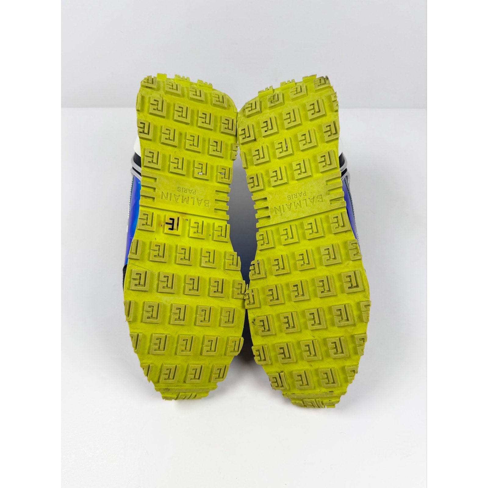 Size 8 - Balmain Racer Low Top Sneakers