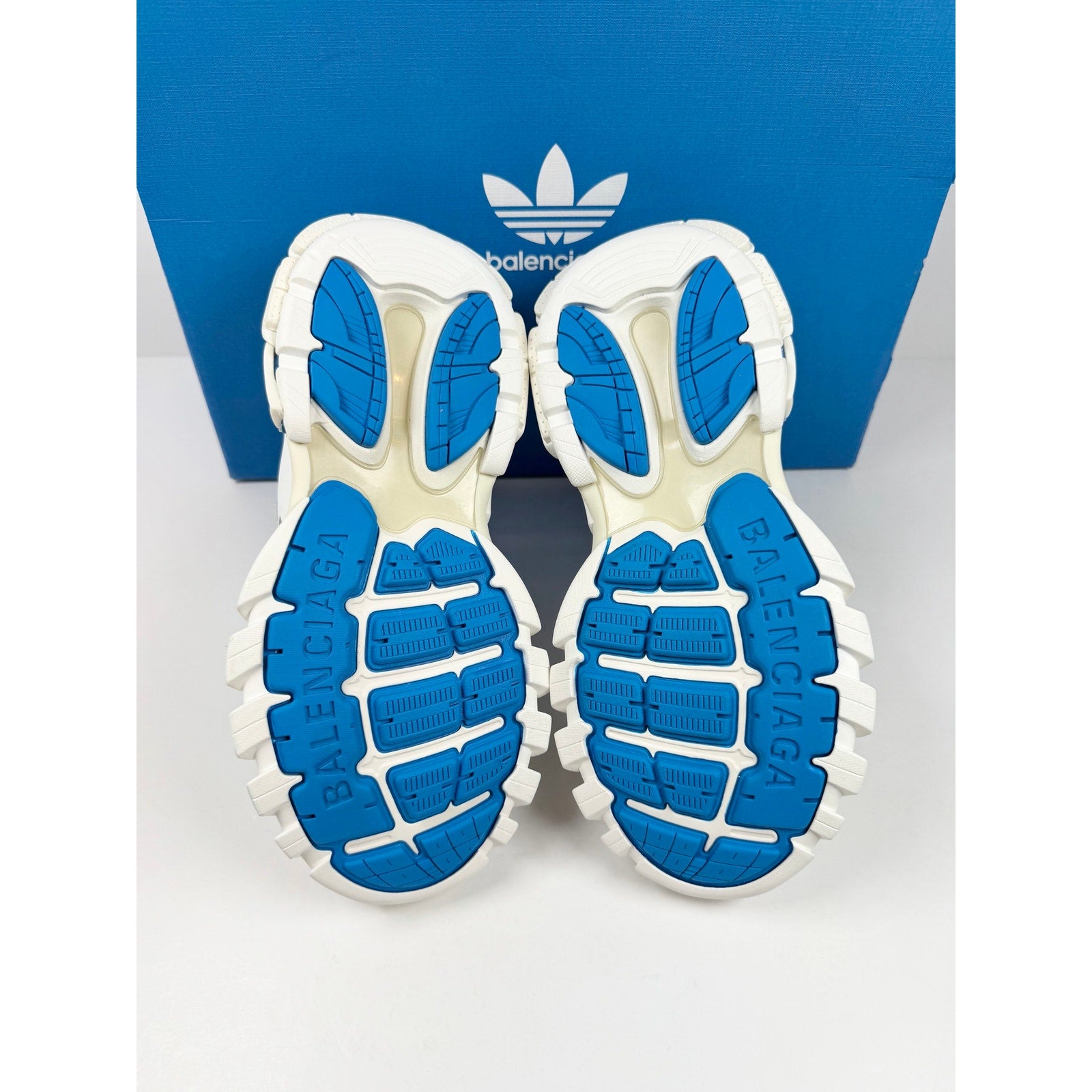 Size 41EU/8US - Balenciaga x adidas Track Forum High