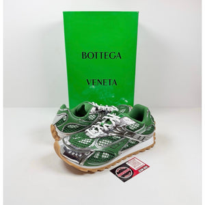 Size 44EU/11US - Bottega Veneta Orbit Shamrock Green NEW
