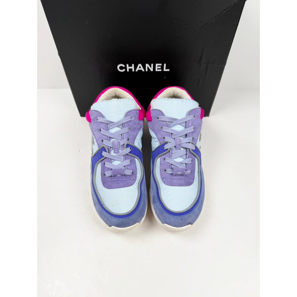 Size 9.5 - Chanel Interlocking CC Trainers