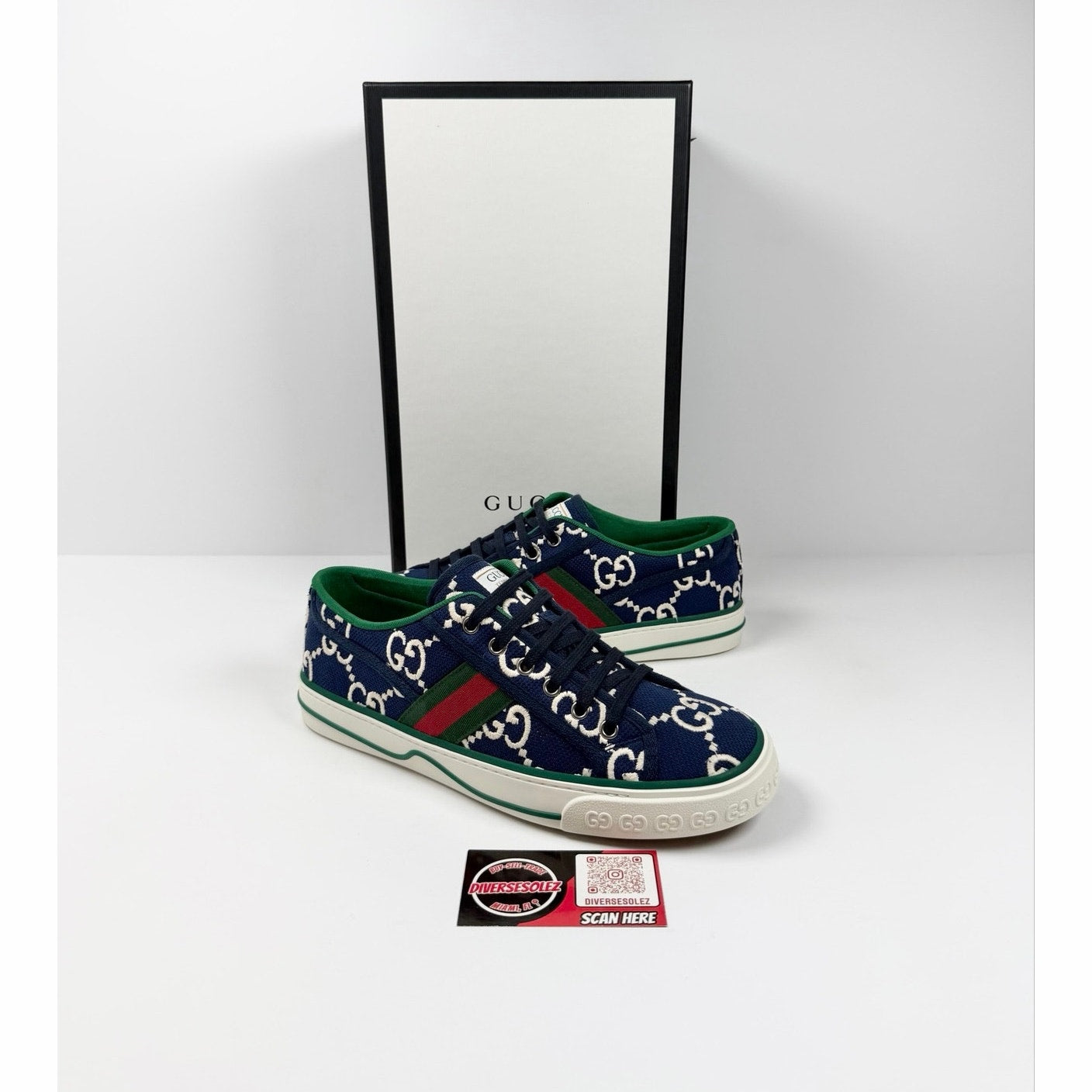 Size 8US - Gucci 1977 Blue Low Top NEW