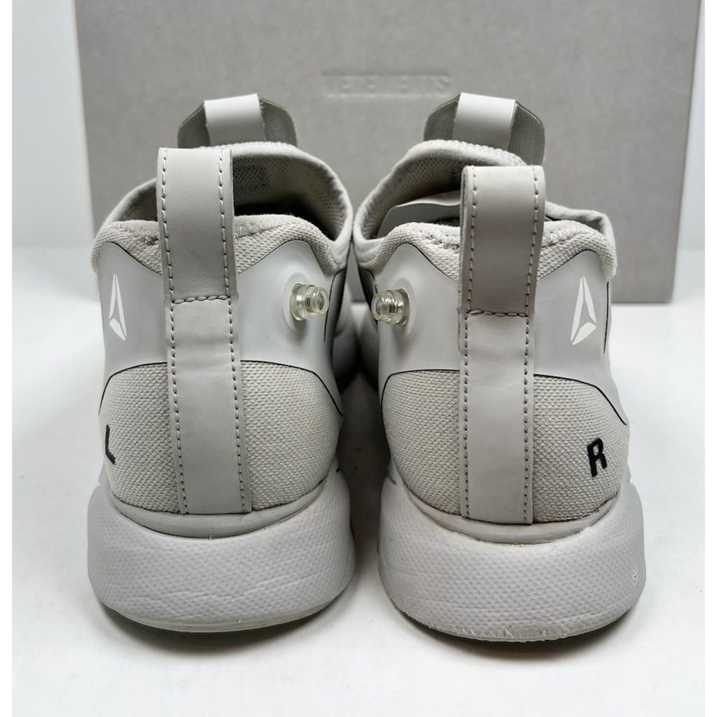 Size 9US - Reebok x Vetements Pump