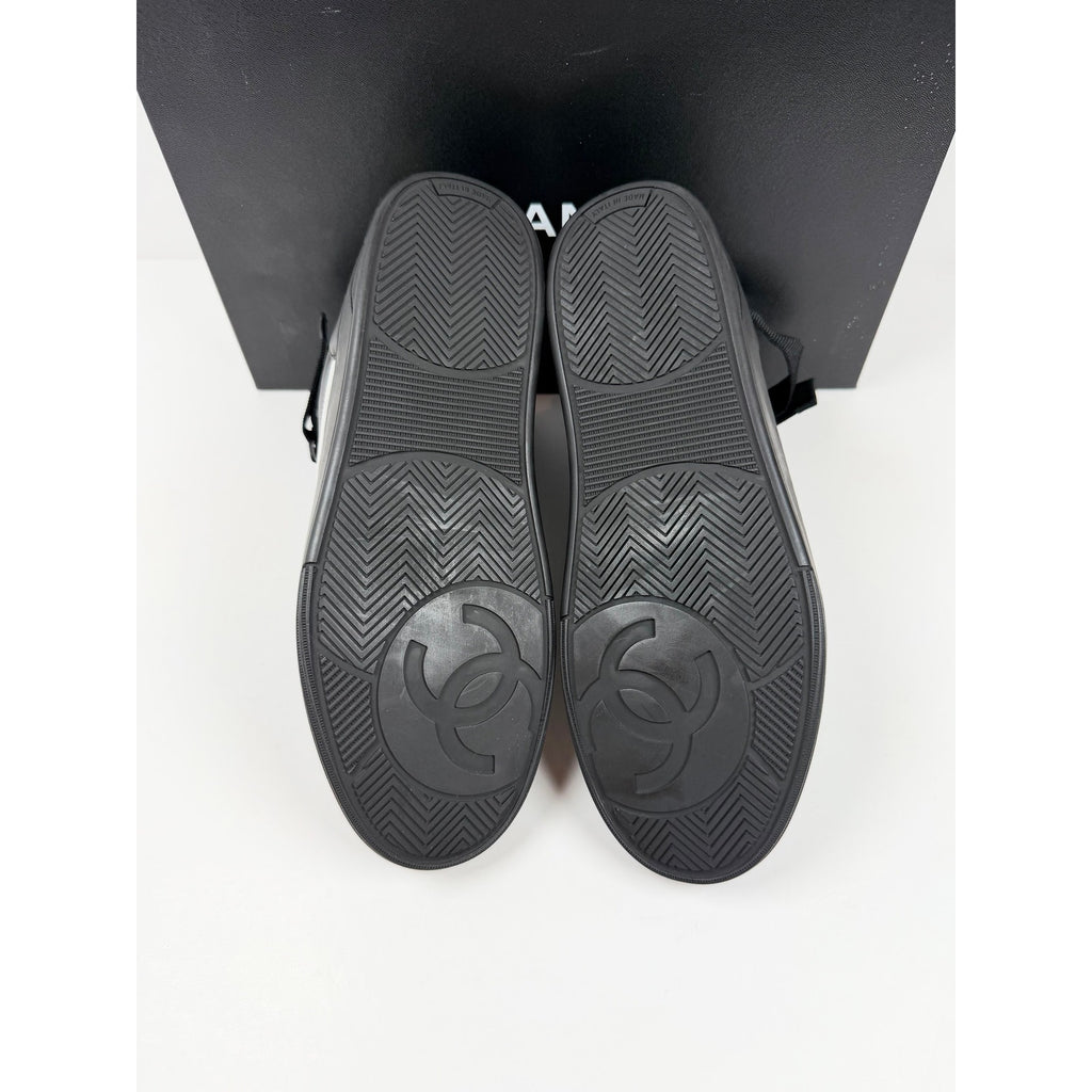 Size 42EU/9US - Chanel Interlocking High Top NEW