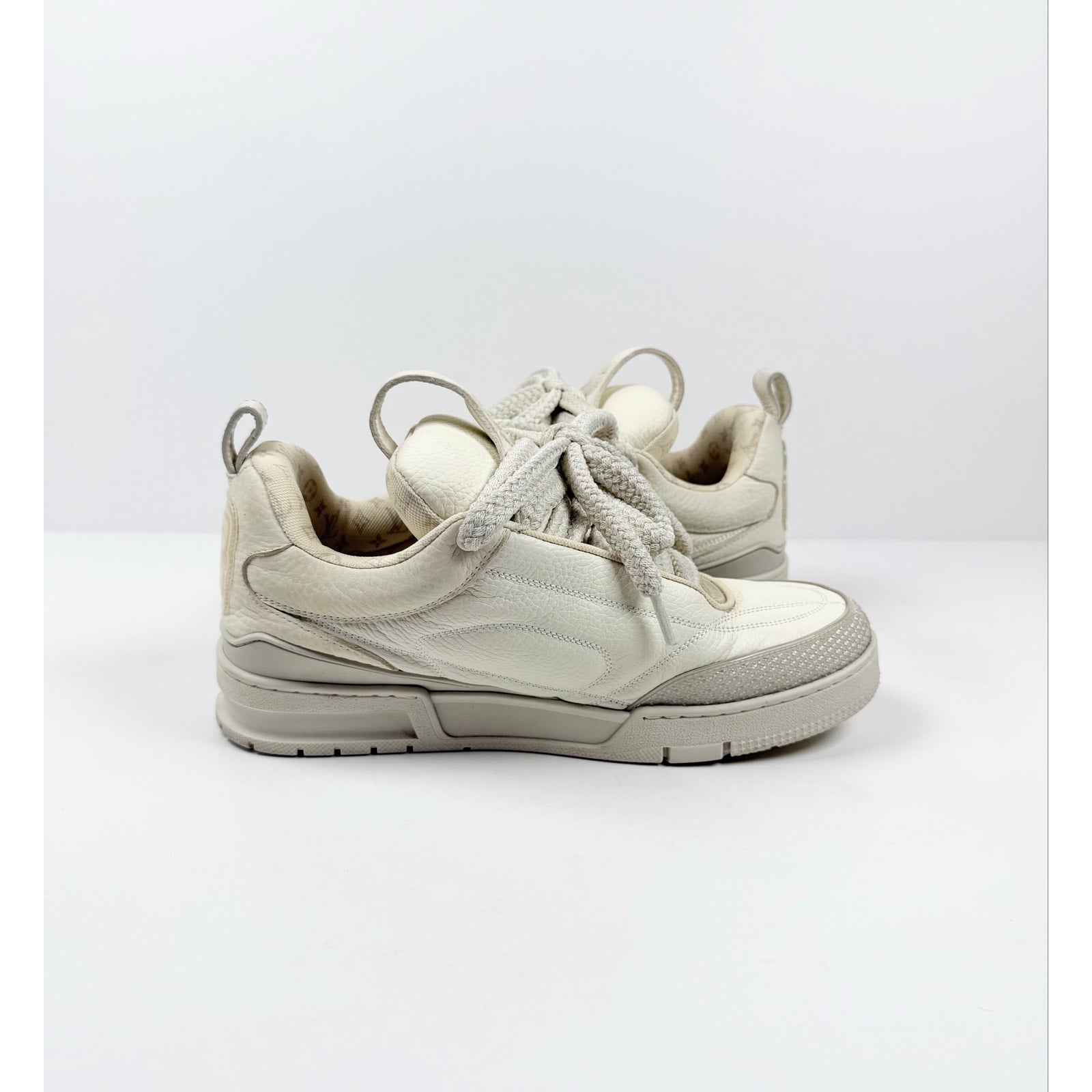 Size 8UK/9US - Louis Vuitton White Leather Skate