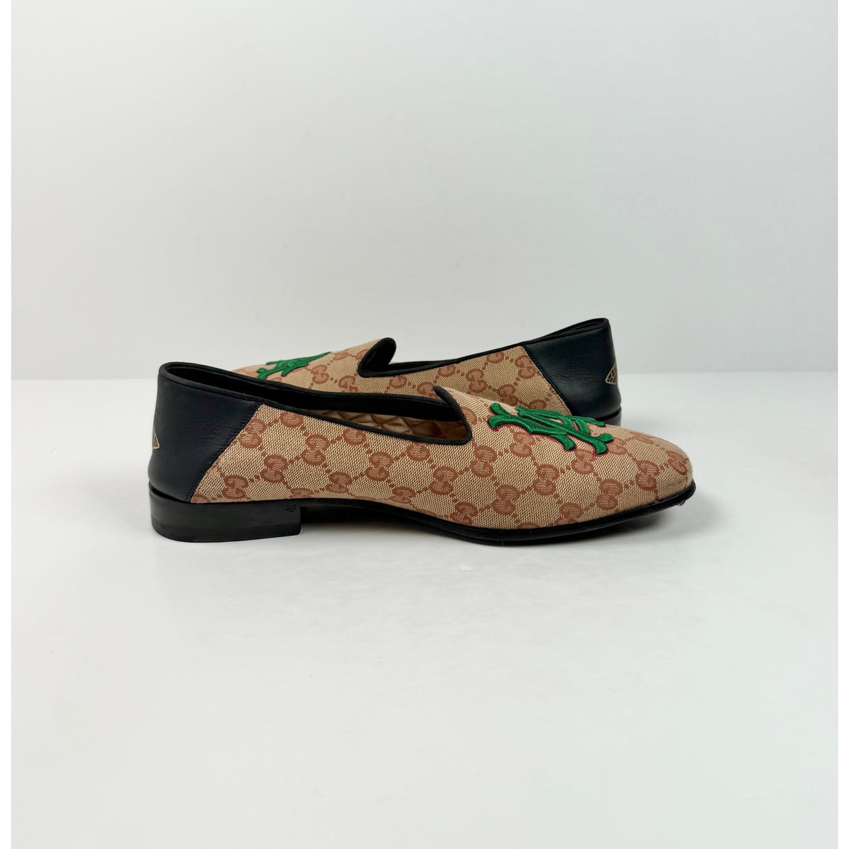 Size 8US - Gucci Monogram Canvas Loafers