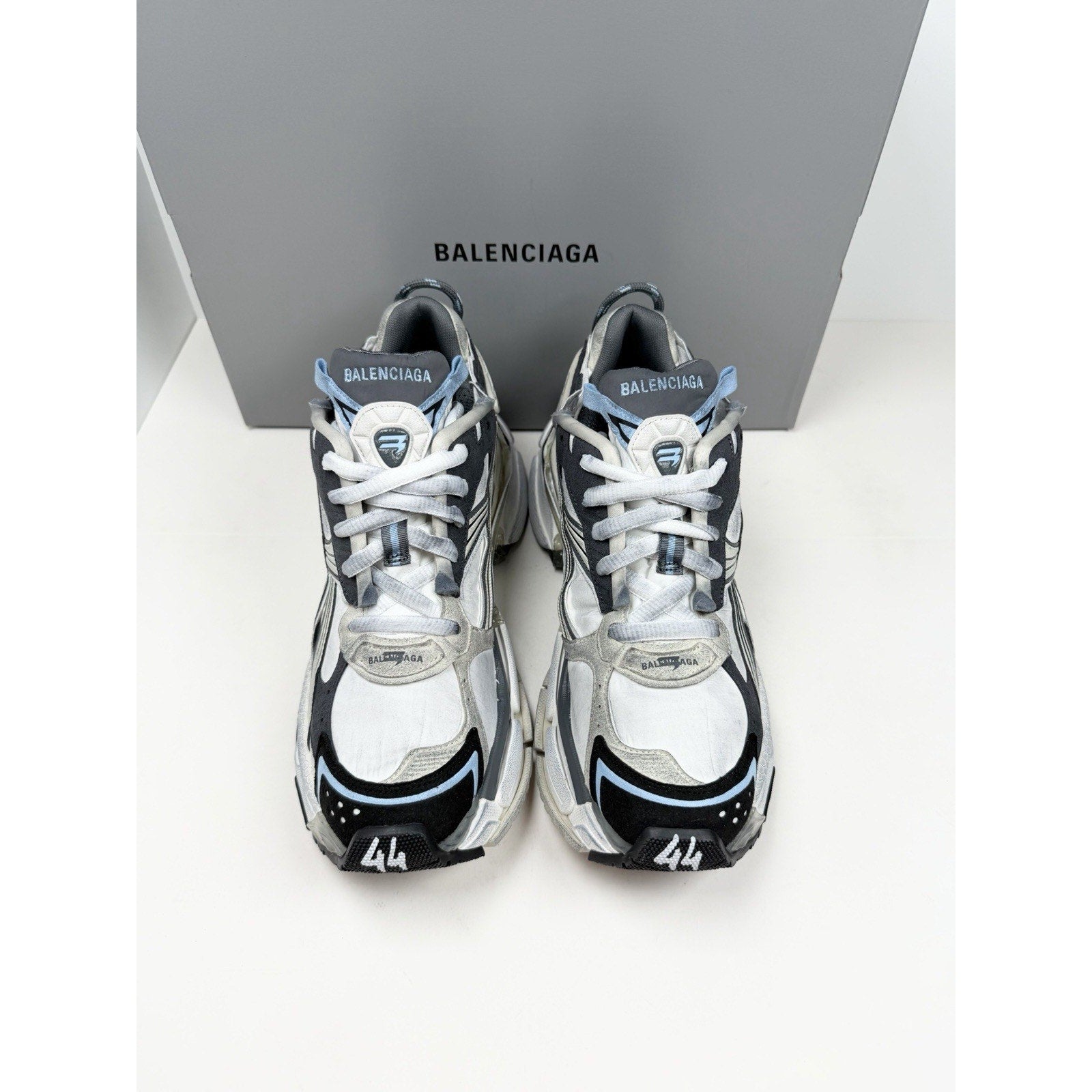 Size 43EU/10US - Balenciaga Runner Distressed NEW
