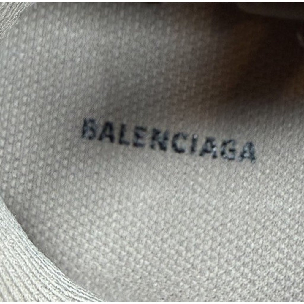 Size 42EU/9US - Balenciaga Track.3 NEW