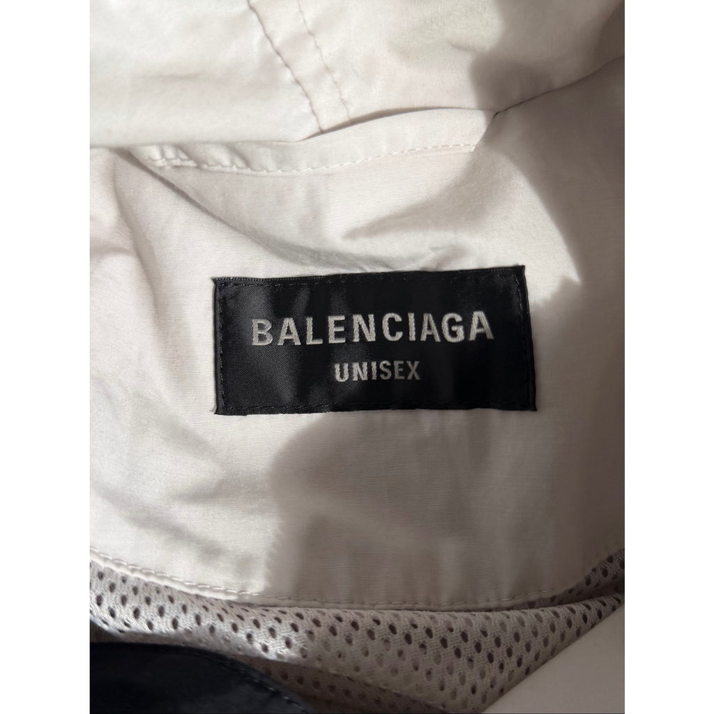 Size M Fits XL - Balenciaga Oversized 3B Sport Windbreaker