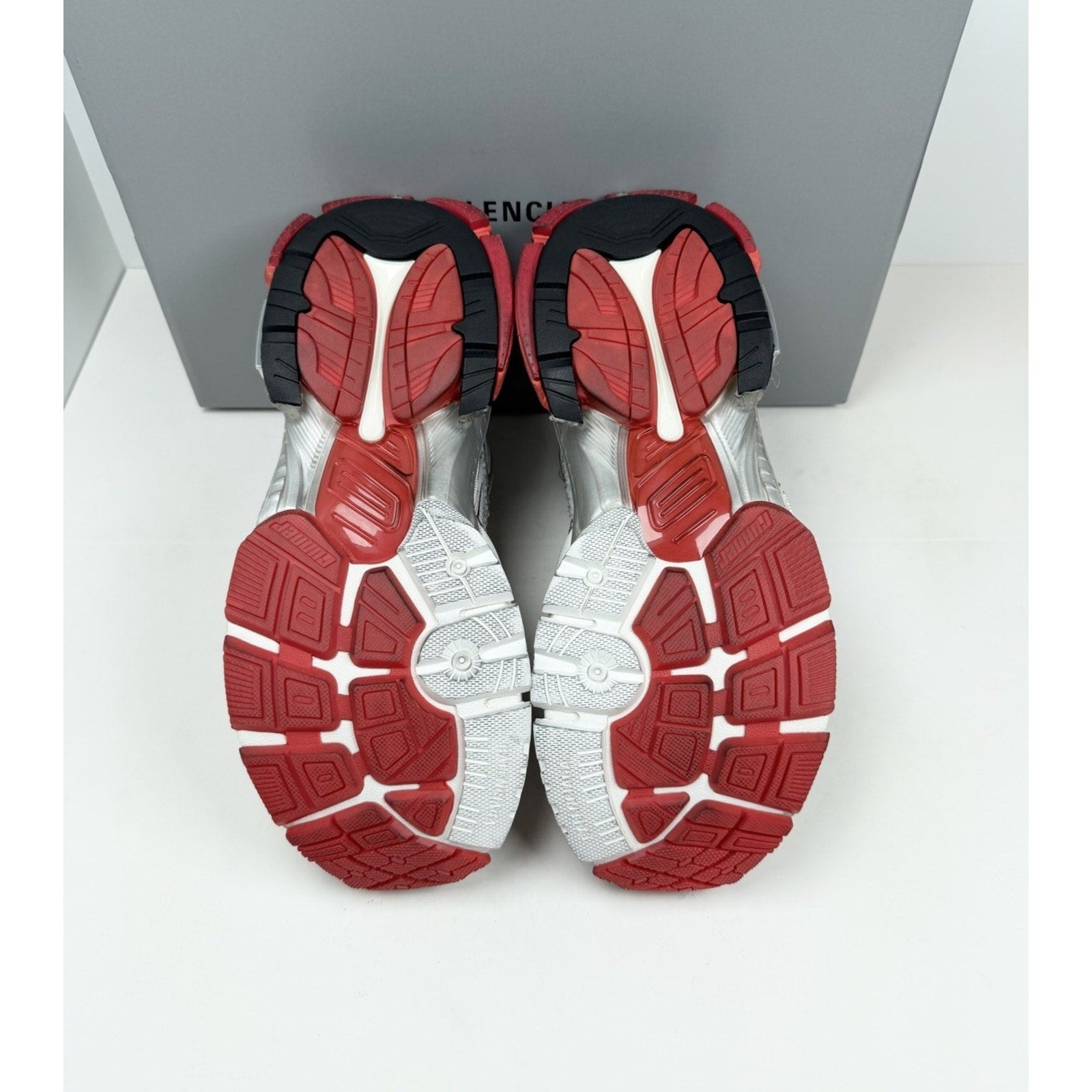 Size 44EU/11US - Balenciaga Runner White Red Black NEW