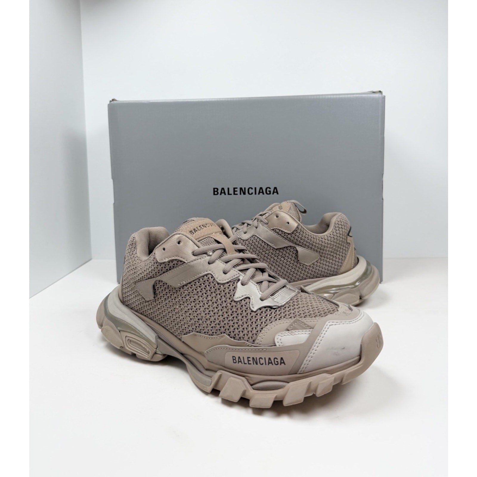Size 41EU/8US - Balenciaga Track.3 Sneaker NEW