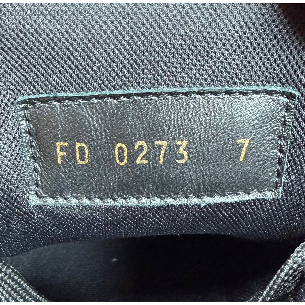 Size 7LV/8US - Louis Vuitton Monogram Denim Trainer