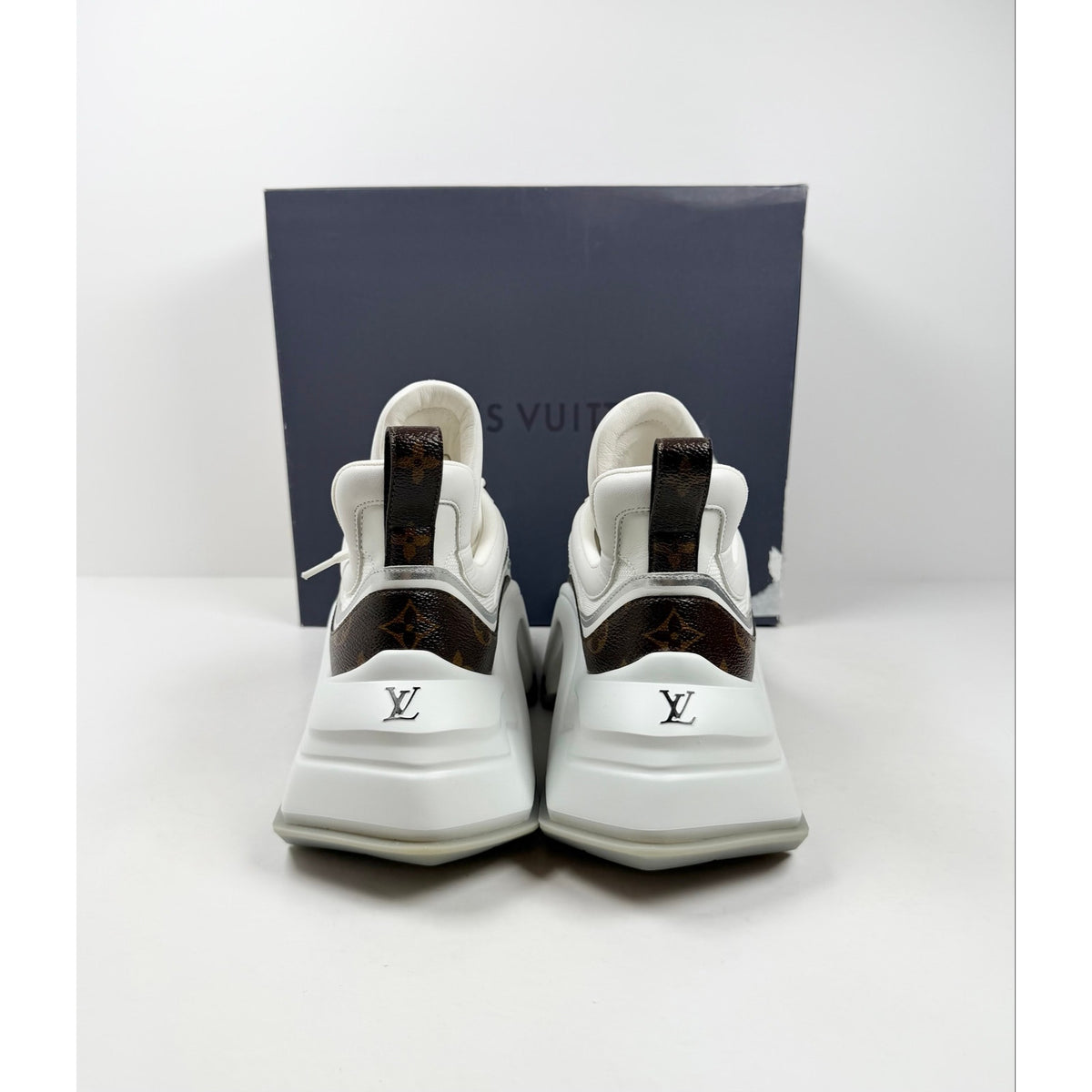 Size 40/10 - Louis Vuitton Archlight 2.0 Women’s NEW