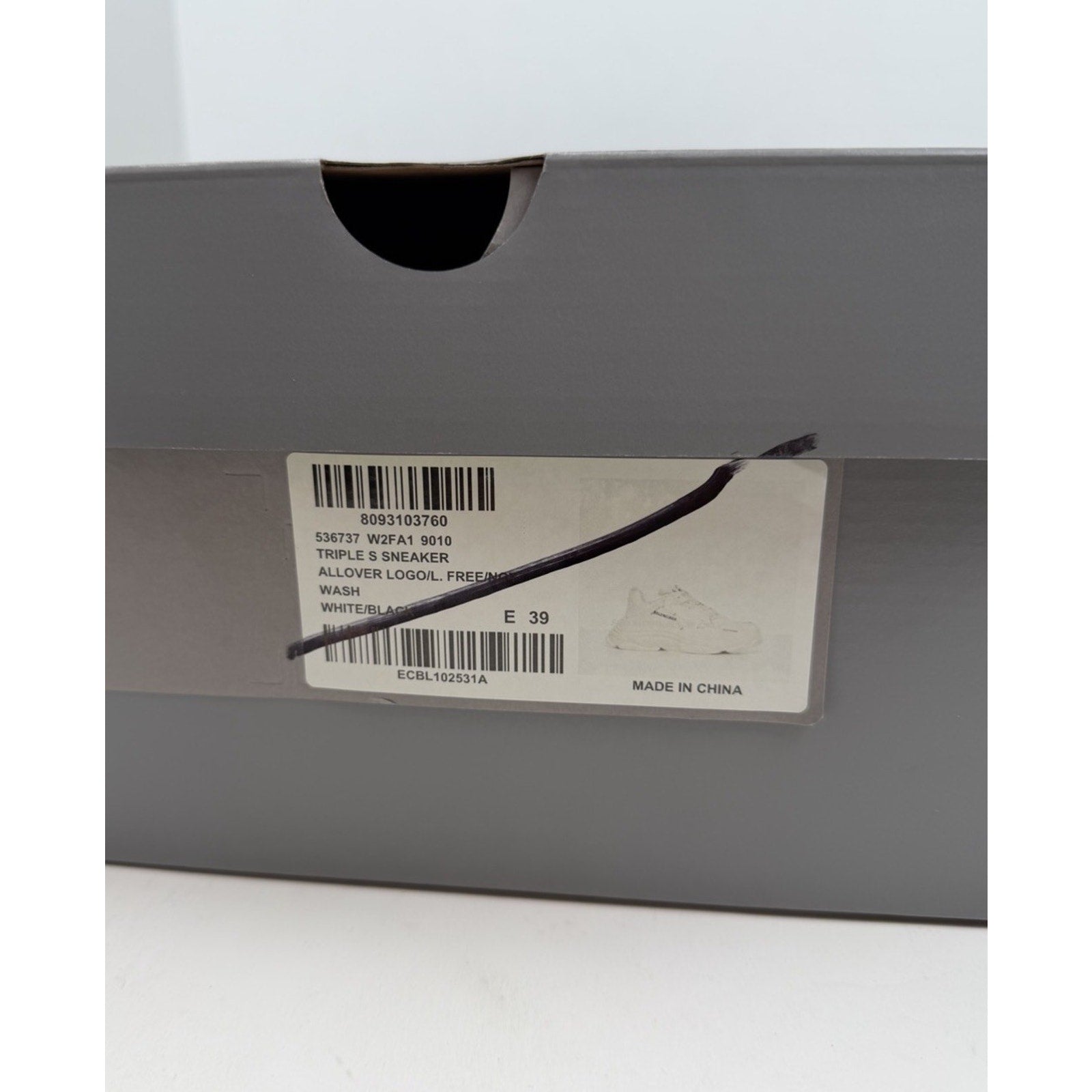 Size 39EU/6US - Balenciaga Triple S Allover Logo Sneakers🤍 New/Retail $1.2K!