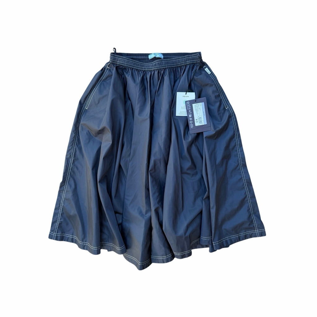 Size 36/US size 0 (XS) Prada Light Re-Nylon full skirt NEW