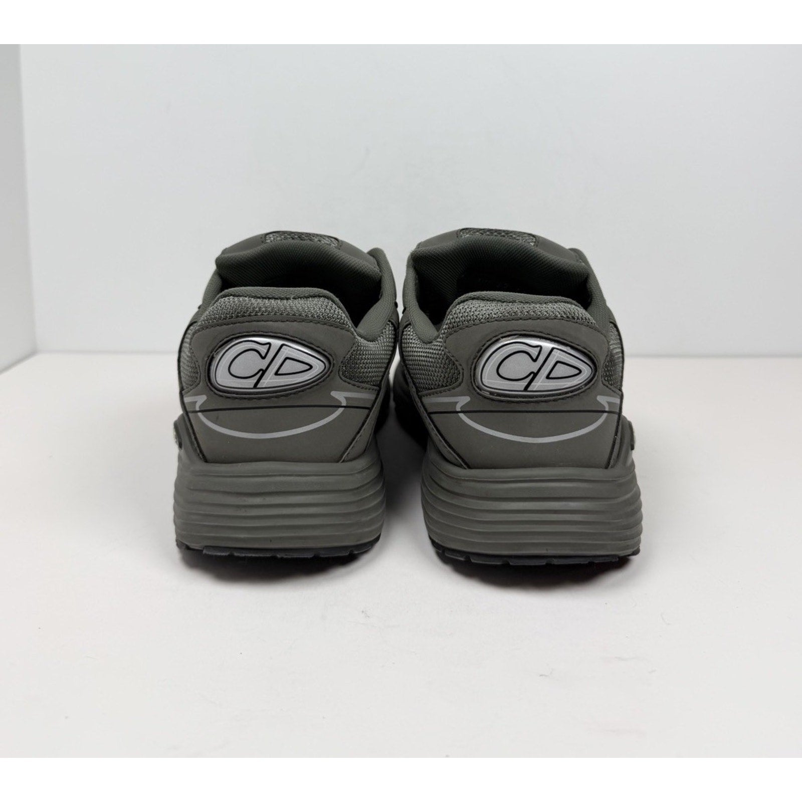 Size 41EU/8US - Dior B30 Reflective Olive Sneakers🫒 Retail $1,150!