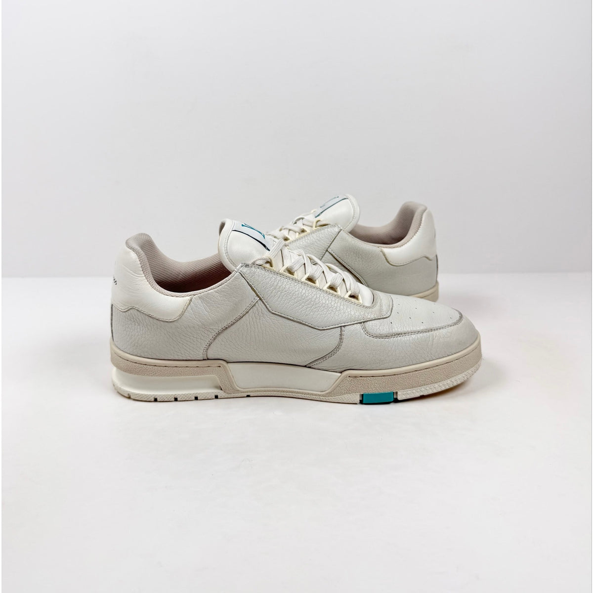 Size 7LV/8US - Louis Vuitton Nuage White Trainer