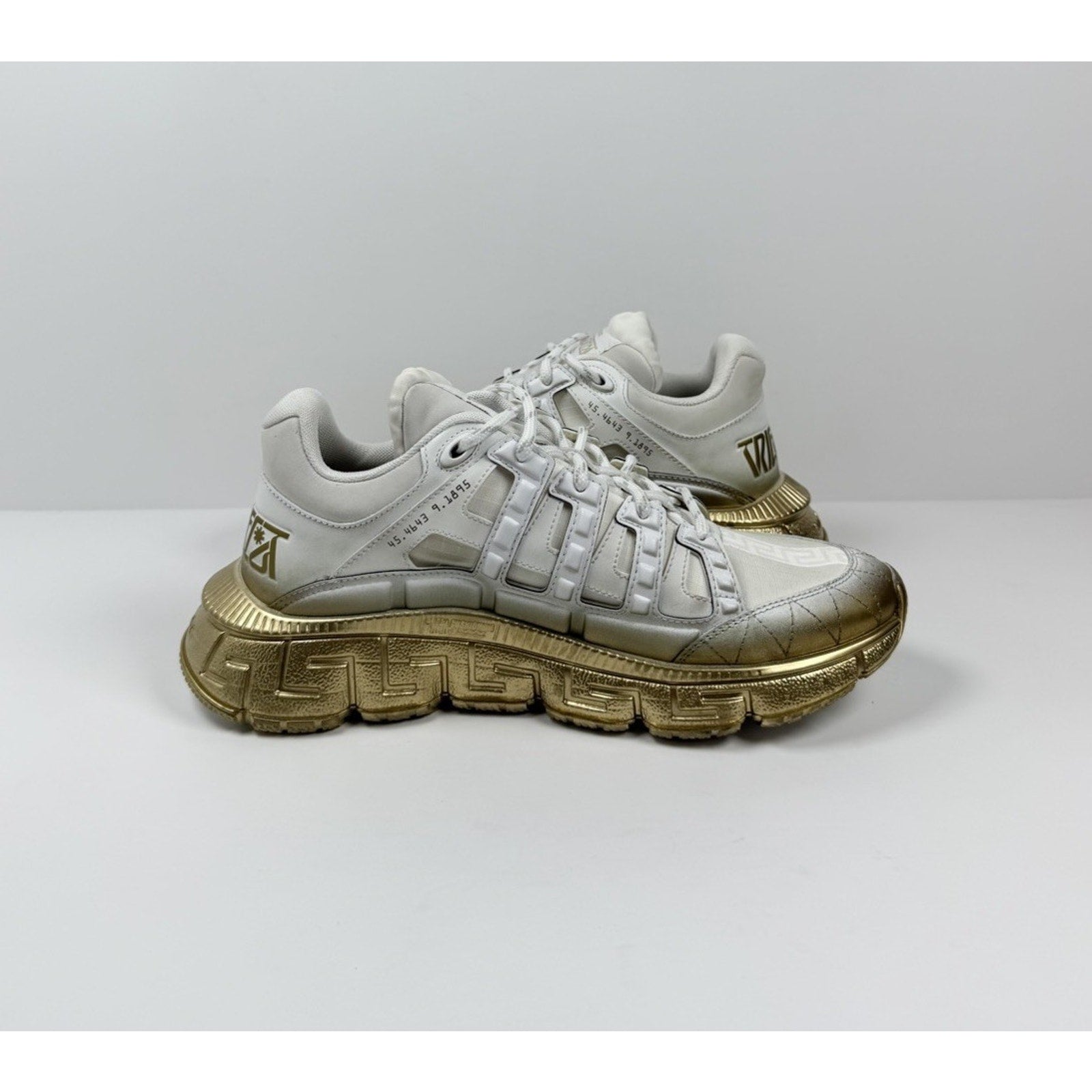 Size 40EU/7US - Versace Trigreca White Gold Sneakers NEW