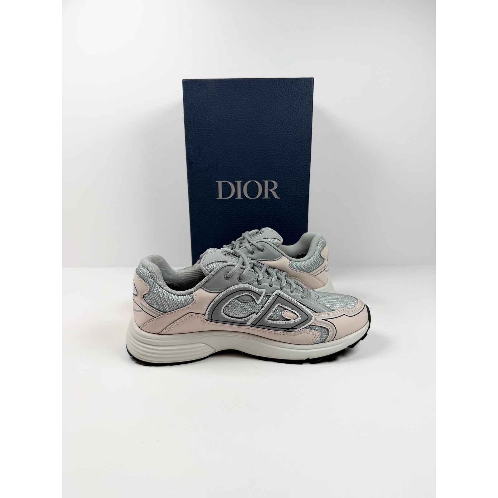 Size 42EU/9US - Dior B30 Gray Pale Pink