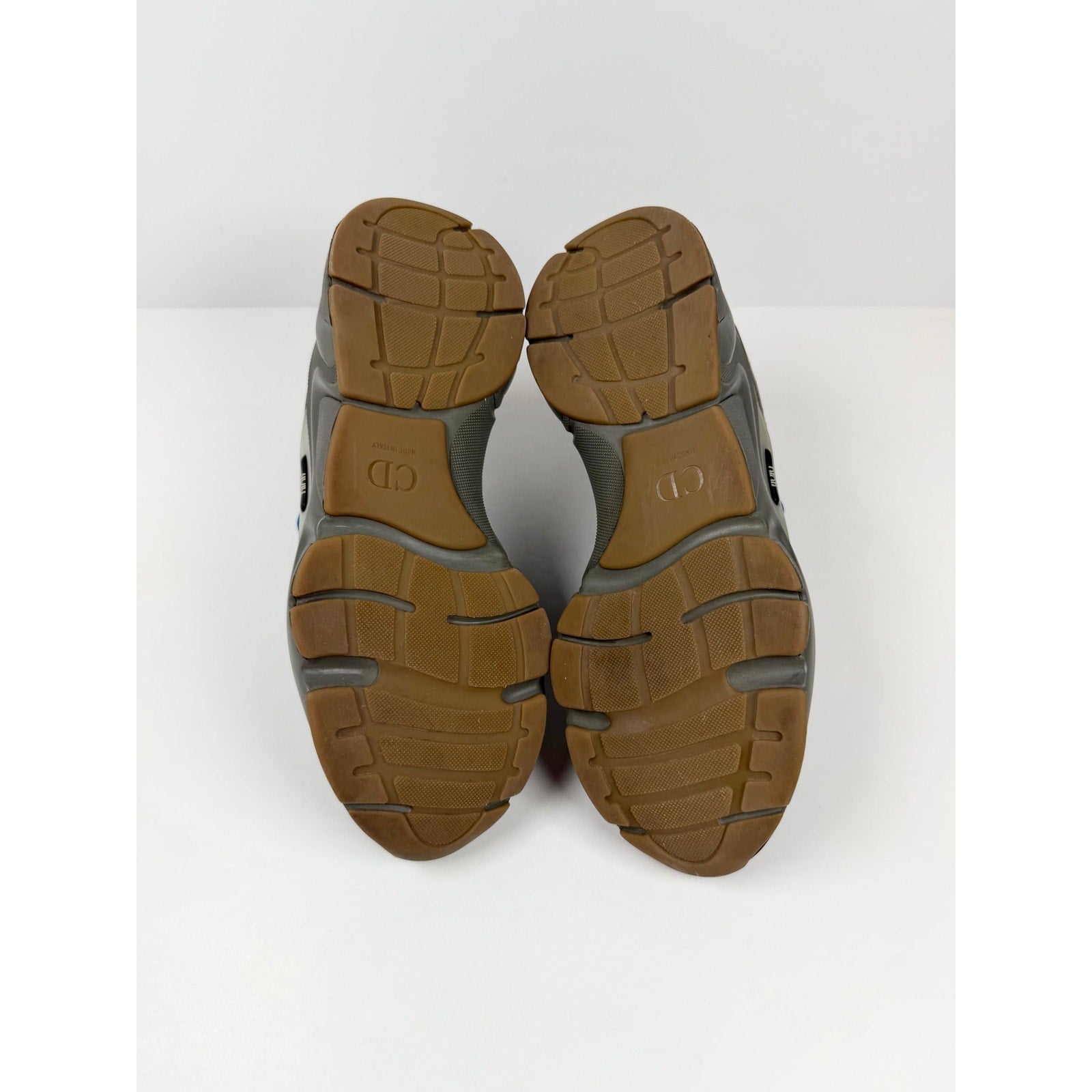 Size 42EU/9US - Dior b22 Olive Blue Sneakers
