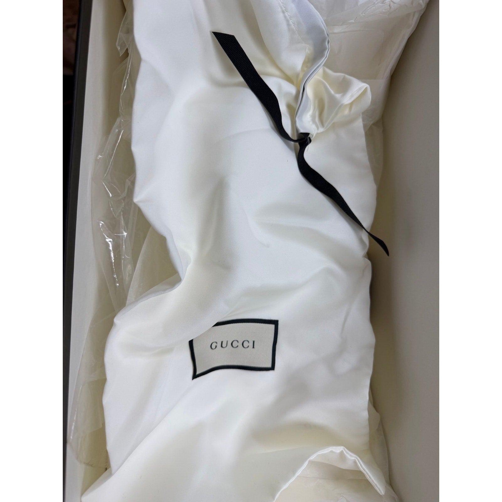 Size 8US - Gucci Ace GG Supreme Black