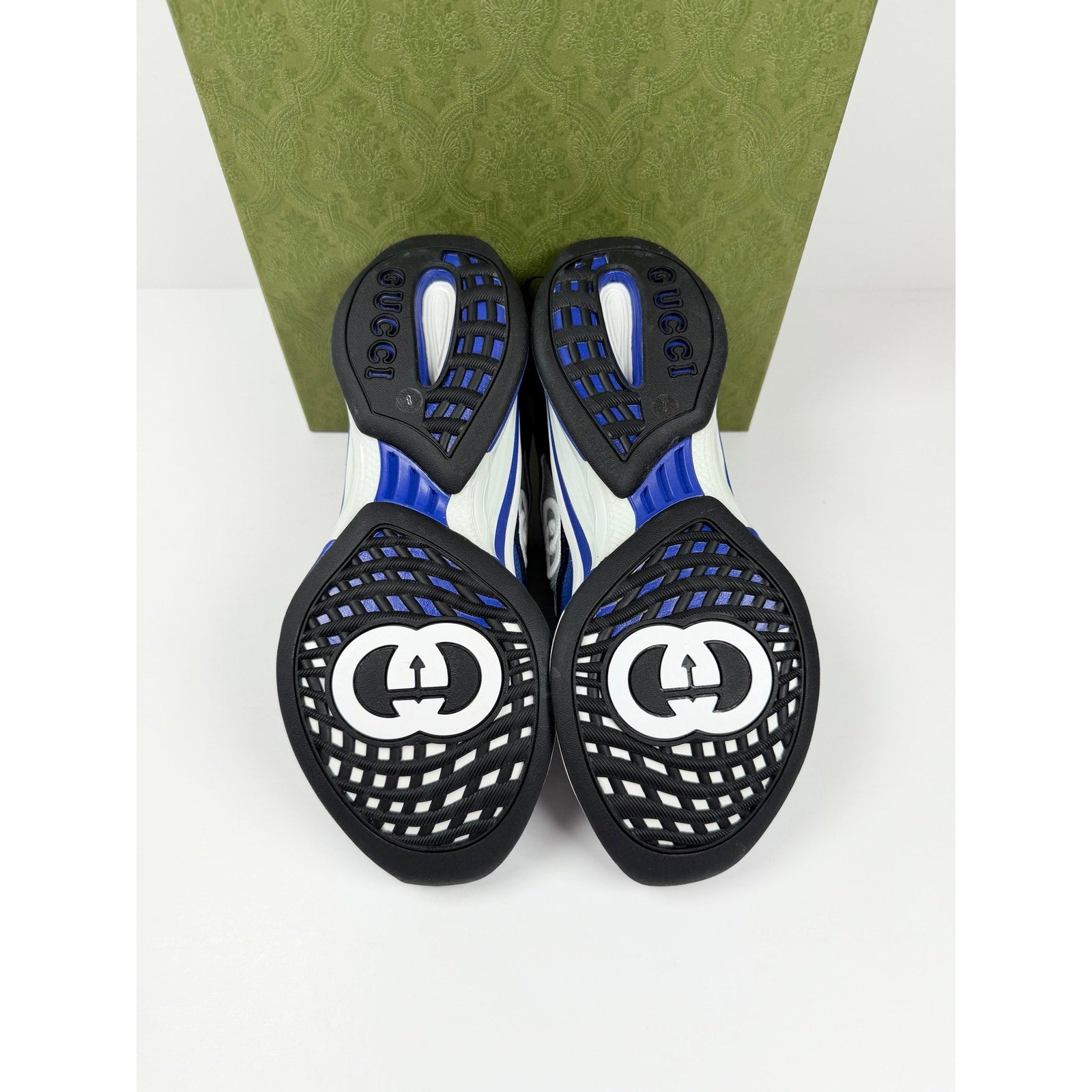 Size 8.5US - Gucci Run Sneaker Blue NEW