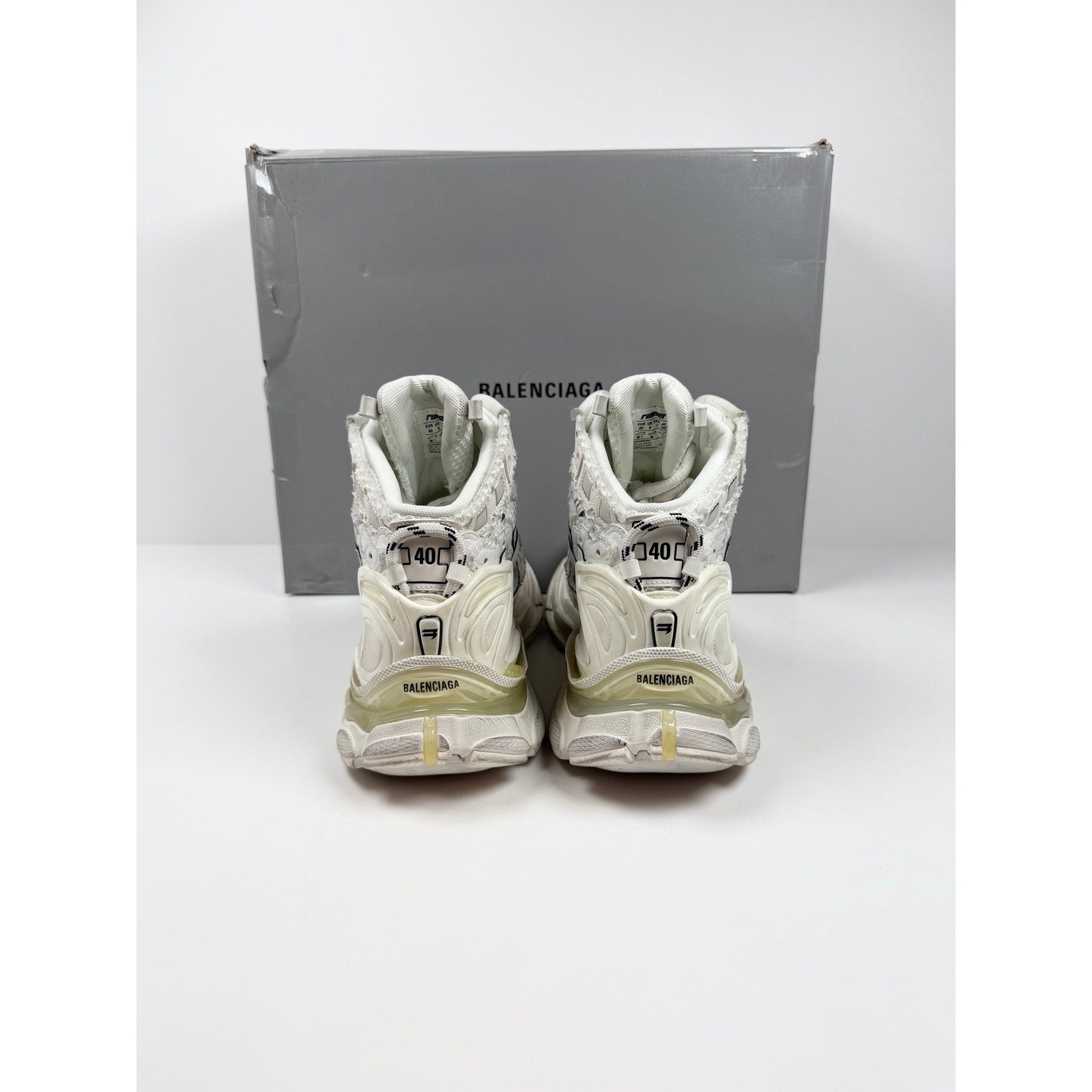 Size 40EU/7US - Balenciaga Runner Distressed High Top NEW