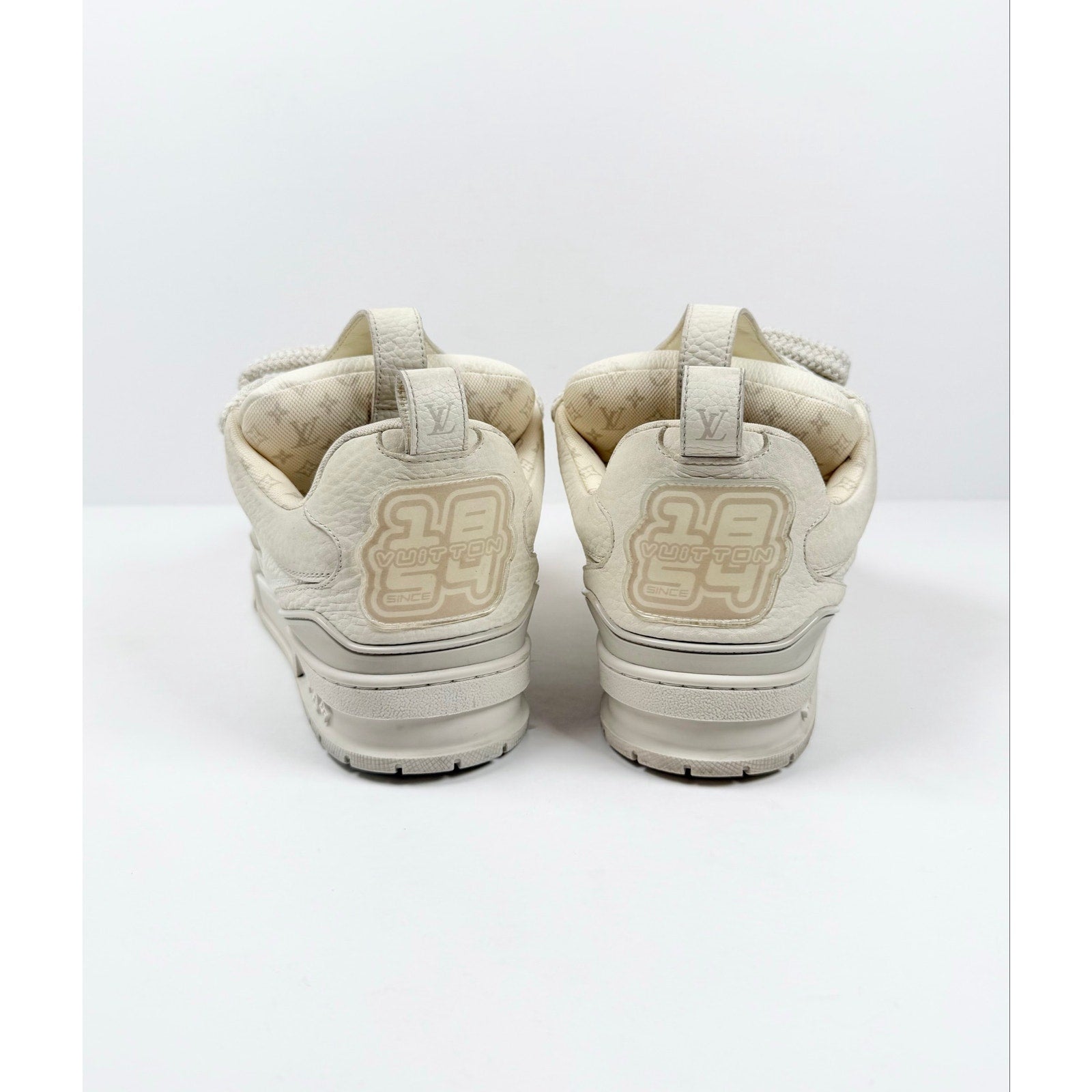 Size 8UK/9US - Louis Vuitton White Leather Skate