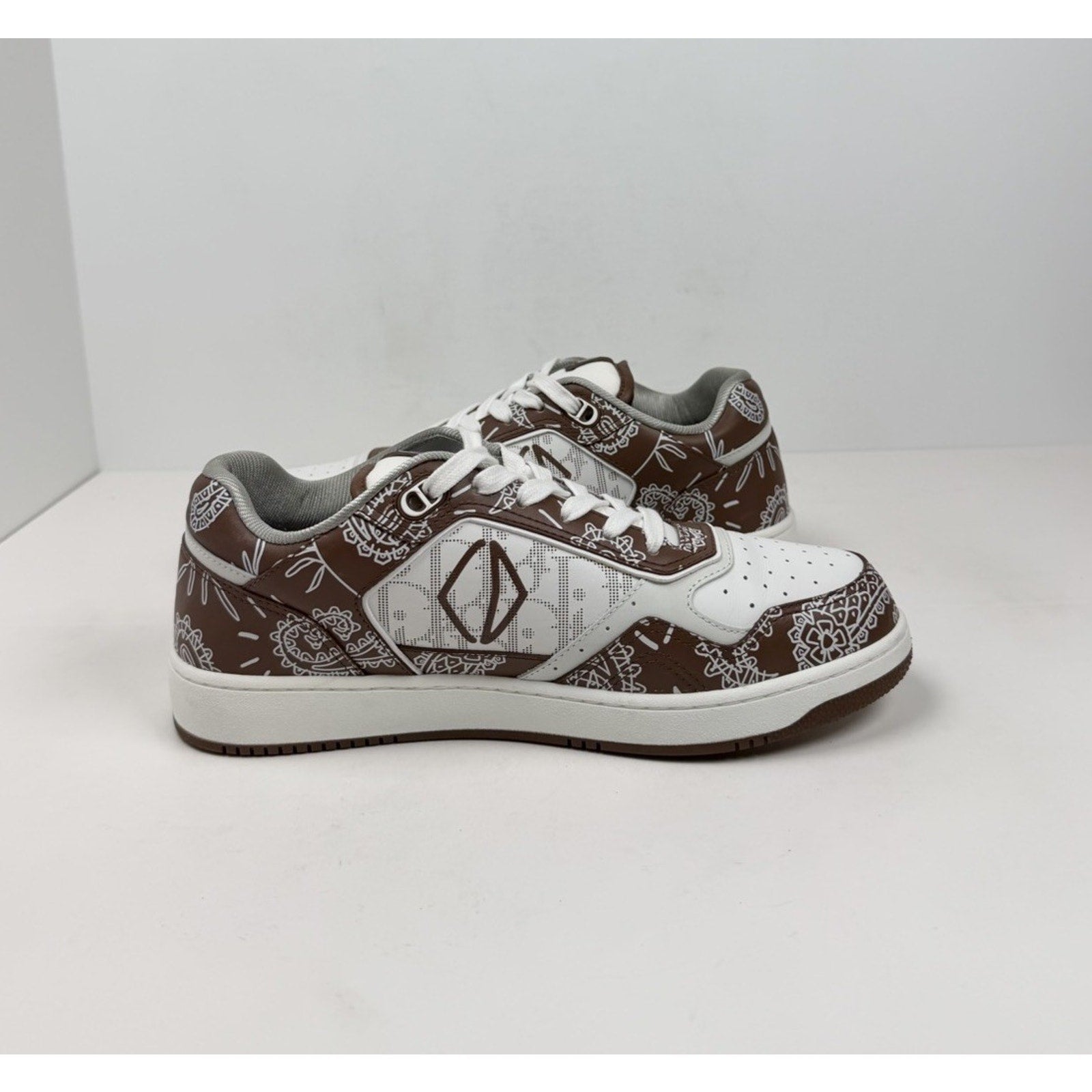 Size 41EU/8US - Dior B27 Paisley Brown Oblique