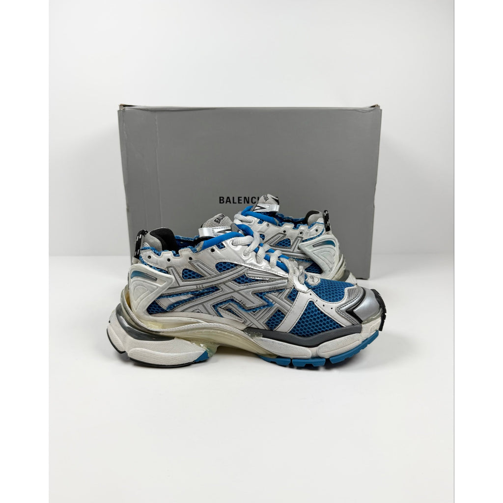 Size 41EU/8US - Balenciaga Runner Blue White