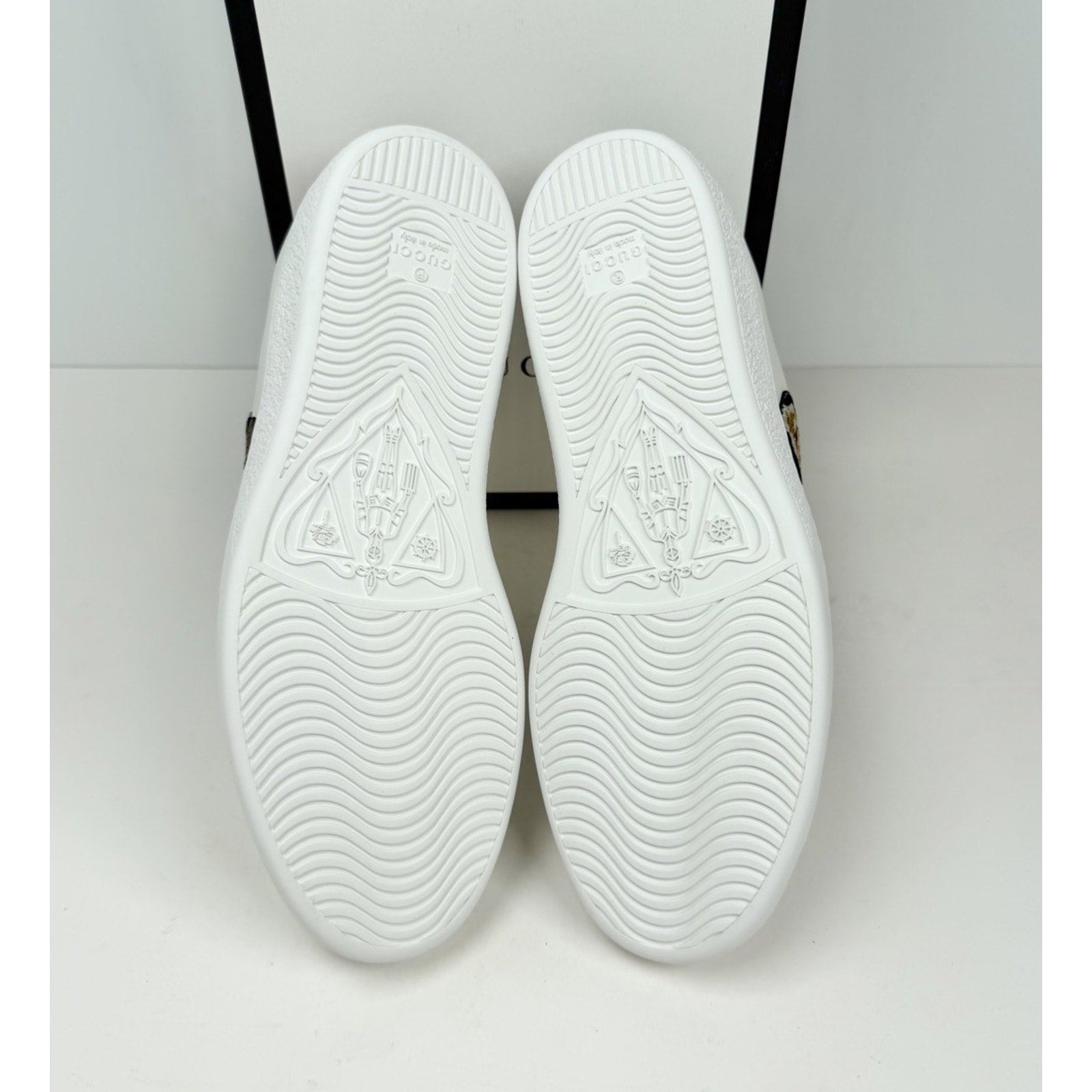 Size 7G/7.5US - Gucci Ace Leather Sneakers NEW
