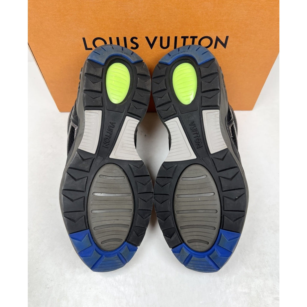 Size 6.5LV/7.5US - Louis Vuitton LV Trail