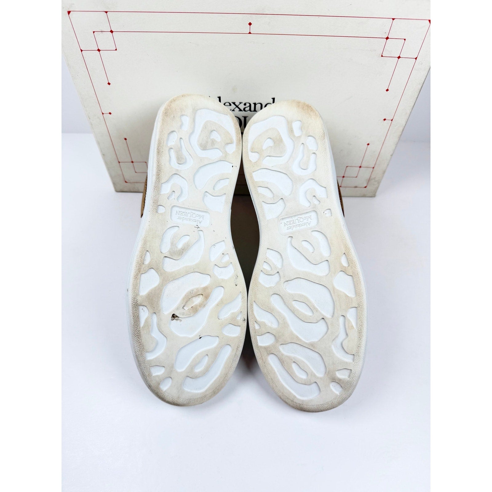 Size 41EU/8US - Alexander McQueen White Gold