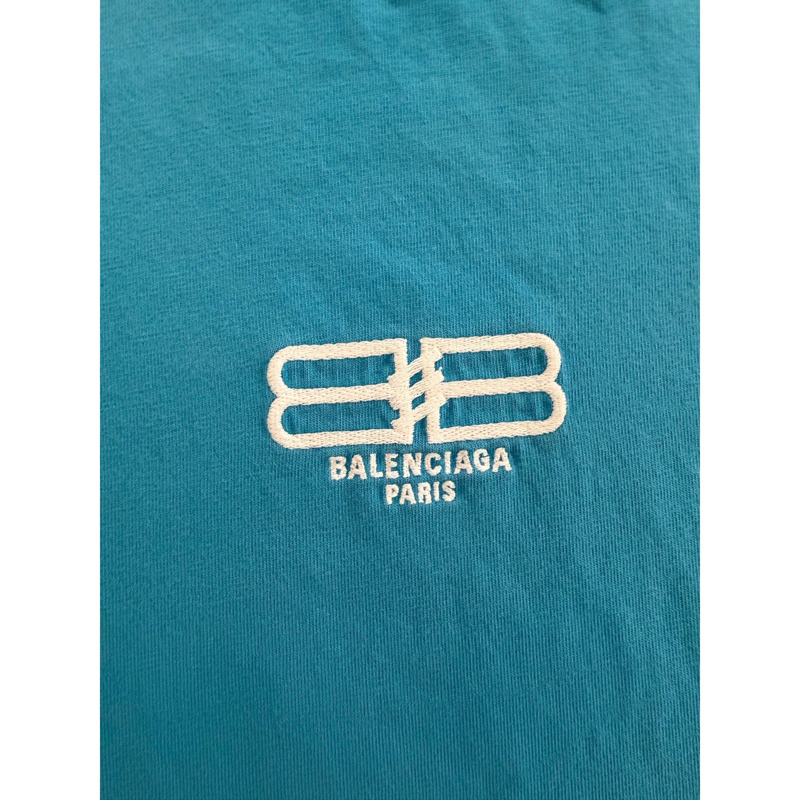 Size 2XL - Balenciaga BB Paris Icon T shirt